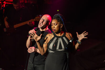 Floyd MATTERS - 10th anniversary @ Bourlaschouwburg, picture 5, photographed by Marc Verdonck - FrontView Magazine