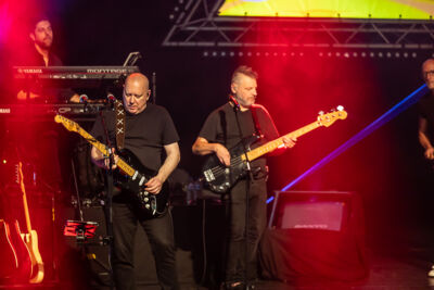 Floyd MATTERS - 10th anniversary @ Bourlaschouwburg, picture 21, photographed by Marc Verdonck - FrontView Magazine