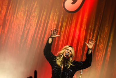 Candy Dulfer - We funk harder @ Poppodium 013, foto 9, foto's door Kitty van de Waart - FrontView Magazine