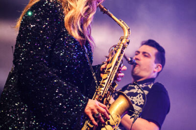 Candy Dulfer - We funk harder @ Poppodium 013, foto 10, foto's door Kitty van de Waart - FrontView Magazine