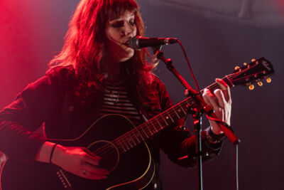 Flora Skuller @ De Casino, picture 4, photographed by Bart Janssens - FrontView Magazine