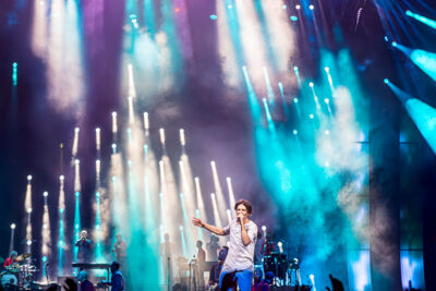 Clouseau40 @ Sportpaleis Antwerpen, picture 38, photographed by Dimitri Vanlommel - FrontView Magazine