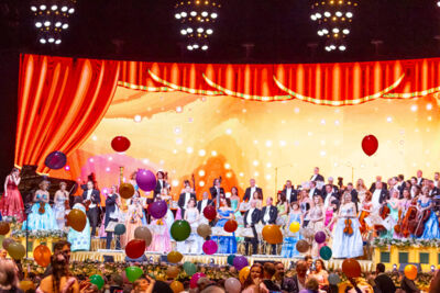 André Rieu Nieuwjaarsconcert 2025 @ sportpaleis, foto 2, foto's door dirk janssens - FrontView Magazine