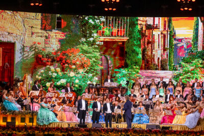 André Rieu Nieuwjaarsconcert 2025 @ sportpaleis, foto 17, foto's door dirk janssens - FrontView Magazine