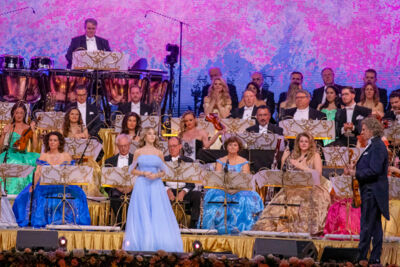 André Rieu Nieuwjaarsconcert 2025 @ sportpaleis, foto 20, foto's door dirk janssens - FrontView Magazine