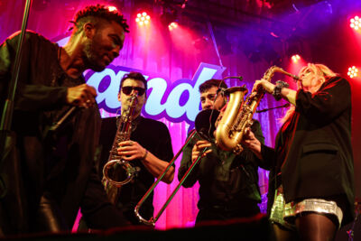 Candy Dulfer @ De Groene Engel, picture 32, photographed by Kitty van de Waart - FrontView Magazine