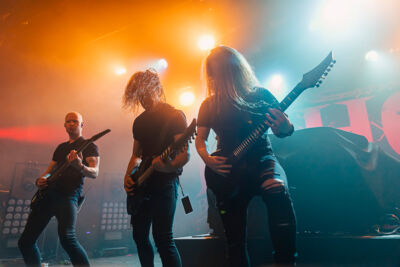 Bloudred Hourglass @ Trix, picture 11, photographed by Peter Smet - FrontView Magazine