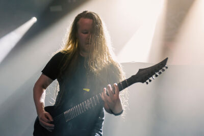 Bloudred Hourglass @ Trix, picture 12, photographed by Peter Smet - FrontView Magazine