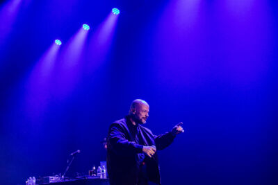 't Hof Van Commerce @ Het Depot, picture 2, photographed by Jürgen Bruynooghe - FrontView Magazine