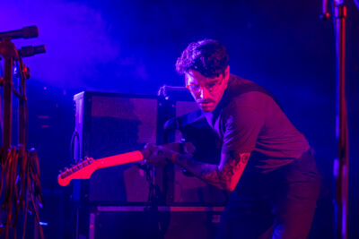 Warm Exit @ Trix, picture 2, photographed by Bart Janssens - FrontView Magazine