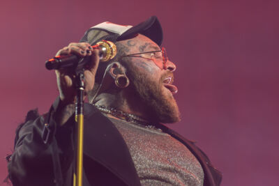 Teddy Swims @ Lotto Arena, picture 1, photographed by Bart Janssens - FrontView Magazine