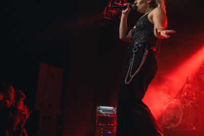 Vukovi @ Kavka Zappa, picture 4, photographed by Jelle Meersschaut - FrontView Magazine