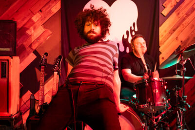 Coilguns @ La Source Beer Co, picture 1, photographed by Koen Marcoen - FrontView Magazine