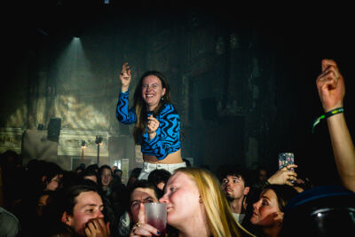 Nalu Netsky Party @ zaal Athena, picture 21, photographed by Gert Daemen - FrontView Magazine