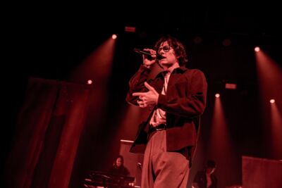 David Kushner @ Ancienne Belgique, picture 3, photographed by Dorien Goetschalckx - FrontView Magazine