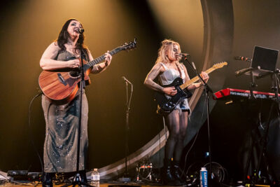 Casey McQuillen @ Ancienne Belgique, foto 6, foto's door Peter Smet - FrontView Magazine