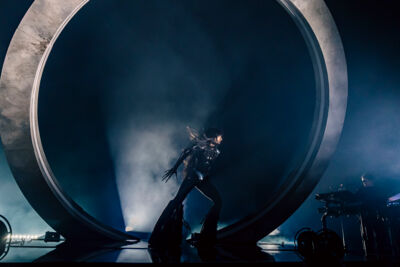 Loreen @ Ancienne Belgique, picture 2, photographed by Peter Smet - FrontView Magazine
