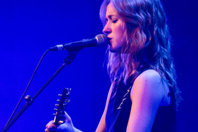 Ise @ Het Depot, picture 7, photographed by Jürgen Bruynooghe - FrontView Magazine