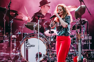 Anneke van Giersbergen en band Anneke van Giersbergen @ Marillion Weekend, foto 19, foto's door Kitty van de Waart - FrontView Magazine
