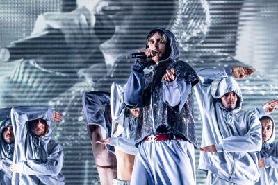 Oscar and the Wolf @ Sportpaleis, picture 4, photographed by Dorien Goetschalckx - FrontView Magazine