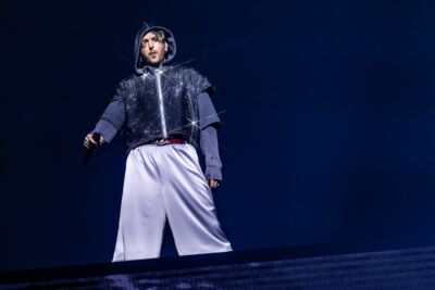 Oscar and the Wolf @ Sportpaleis, picture 8, photographed by Dorien Goetschalckx - FrontView Magazine