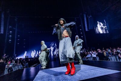 Oscar and the Wolf @ Sportpaleis, picture 15, photographed by Dorien Goetschalckx - FrontView Magazine