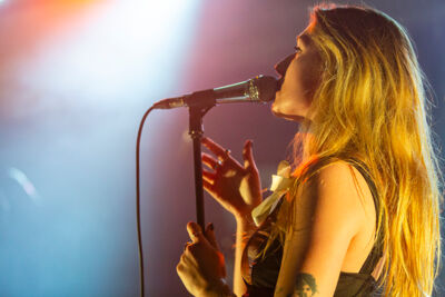 Jen @ De Casino, picture 7, photographed by Edwin Houdevelt - FrontView Magazine