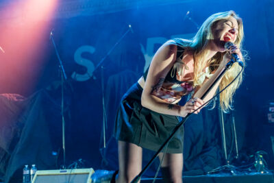 Jen @ De Casino, picture 14, photographed by Edwin Houdevelt - FrontView Magazine