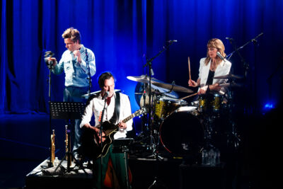 Daan @ vooruit, picture 8, photographed by Jurgen Van De Maele - FrontView Magazine