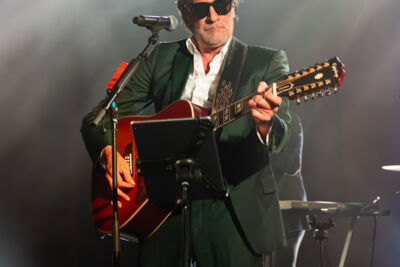 Daan @ vooruit, picture 15, photographed by Jurgen Van De Maele - FrontView Magazine