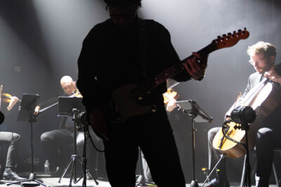 Hooverphonic @ De Casino, picture 17, photographed by Bart Janssens - FrontView Magazine