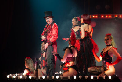 Première Burlesque @ Witte Paard, picture 1, photographed by Peter Minnebo, Luc Lemmens - FrontView Magazine