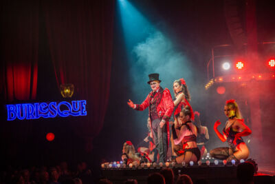 Première Burlesque @ Witte Paard, picture 2, photographed by Peter Minnebo, Luc Lemmens - FrontView Magazine