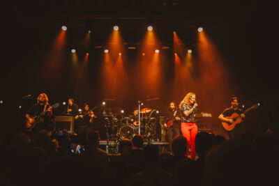 Anneke van Giersbergen en band Anneke van Giersbergen @ Poppodium Gebouw T, foto 6, foto's door Kitty van de Waart - FrontView Magazine