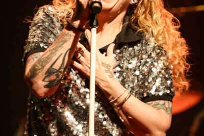 Anneke van Giersbergen en band Anneke van Giersbergen @ Poppodium Gebouw T, foto 9, foto's door Kitty van de Waart - FrontView Magazine