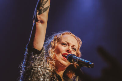 Anneke van Giersbergen en band Anneke van Giersbergen @ Poppodium Gebouw T, foto 20, foto's door Kitty van de Waart - FrontView Magazine