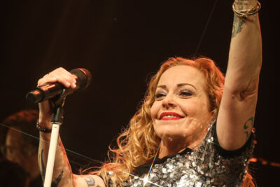 Anneke van Giersbergen en band Anneke van Giersbergen @ Poppodium Gebouw T, foto 32, foto's door Kitty van de Waart - FrontView Magazine