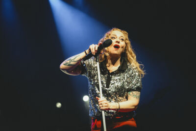 Anneke van Giersbergen en band Anneke van Giersbergen @ Poppodium Gebouw T, foto 38, foto's door Kitty van de Waart - FrontView Magazine