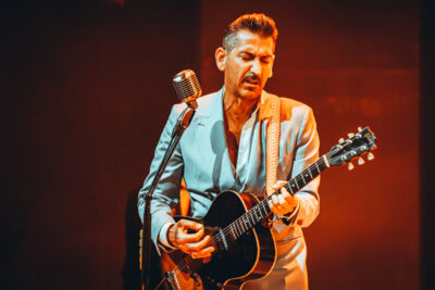 Danny Vera DNA Theater Tour @ Capitole Gent, foto 5, foto's door Kitty van de Waart - FrontView Magazine