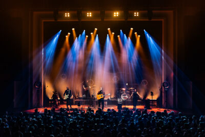 Milow Boy Made Out Of Stars @ De Roma, picture 12, photographed by Marc Verdonck - FrontView Magazine