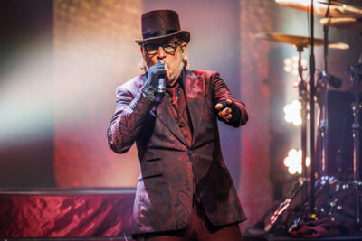 Les Truttes In concert, picture 2, photographed by Paul Jongeneelen - FrontView Magazine