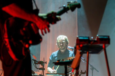 Het Zesde Metaal - Het langste jaar @ CC de steenoven, picture 8, photographed by Jurgen Van De Maele - FrontView Magazine