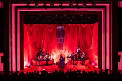 Sylvie Kreusch @ De Roma, picture 18, photographed by Marc Verdonck - FrontView Magazine