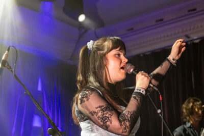 Vona Vella @ De Casino, picture 7, photographed by Bart Janssens - FrontView Magazine