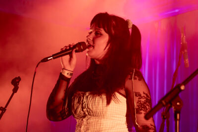 Vona Vella @ De Casino, picture 10, photographed by Bart Janssens - FrontView Magazine