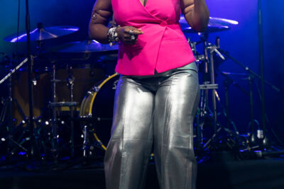 Justina Lee Brown @ Roots & Roses Festival, picture 5, photographed by Koen Marcoen - FrontView Magazine