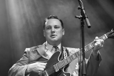 Rob Heron & The Tea Pad Orchestra @ Roots & Roses Festival, picture 7, photographed by Koen Marcoen - FrontView Magazine