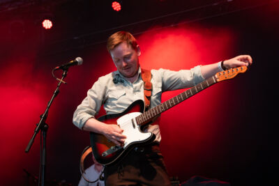 Rob Heron & The Tea Pad Orchestra @ Roots & Roses Festival, picture 12, photographed by Koen Marcoen - FrontView Magazine