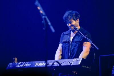 Only the poets @ Muziekgieterij, picture 1, photographed by Anoek Houben - FrontView Magazine