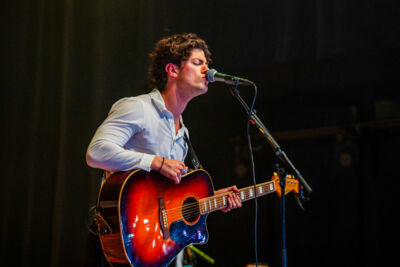 Only the poets @ Muziekgieterij, picture 3, photographed by Anoek Houben - FrontView Magazine